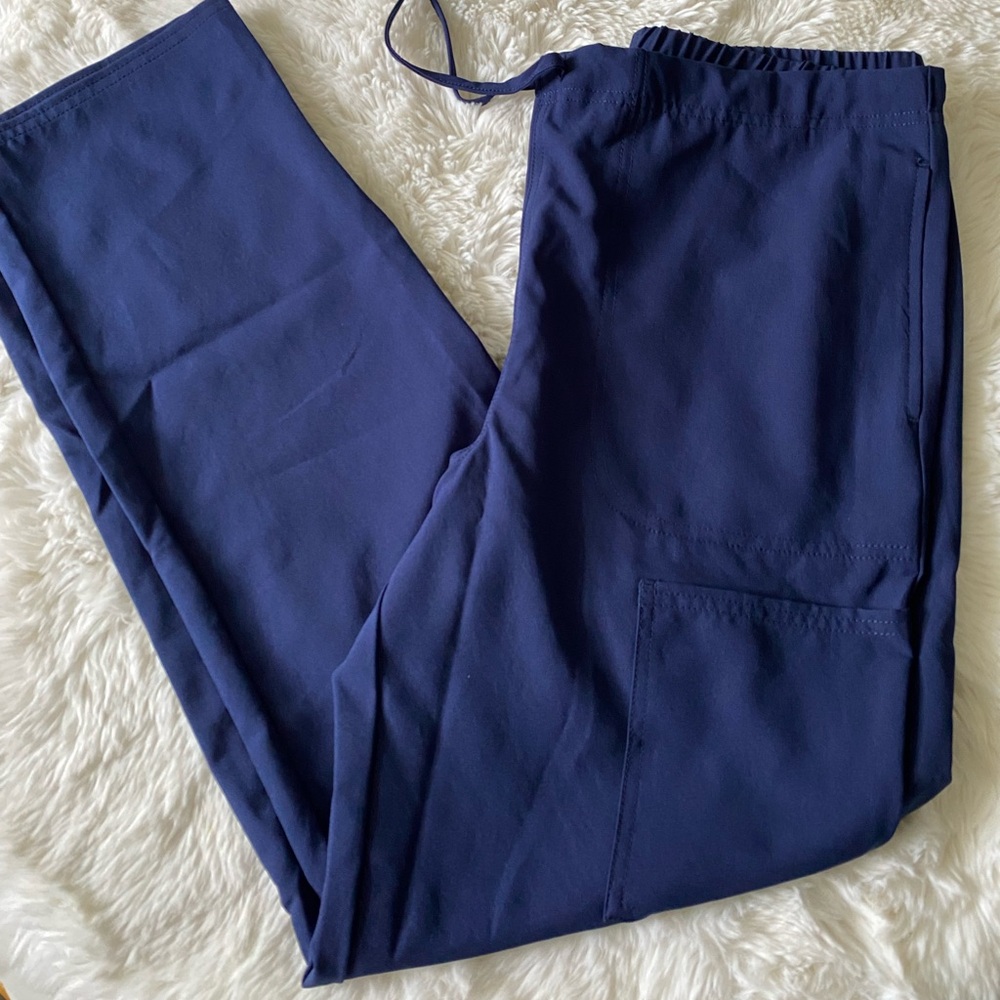 Scrub pants size M